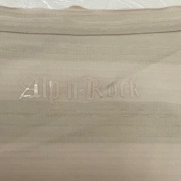 Alp-n-Rock Embroidered tee shadow stripe - Heathered Stone - Picture 7 of 12